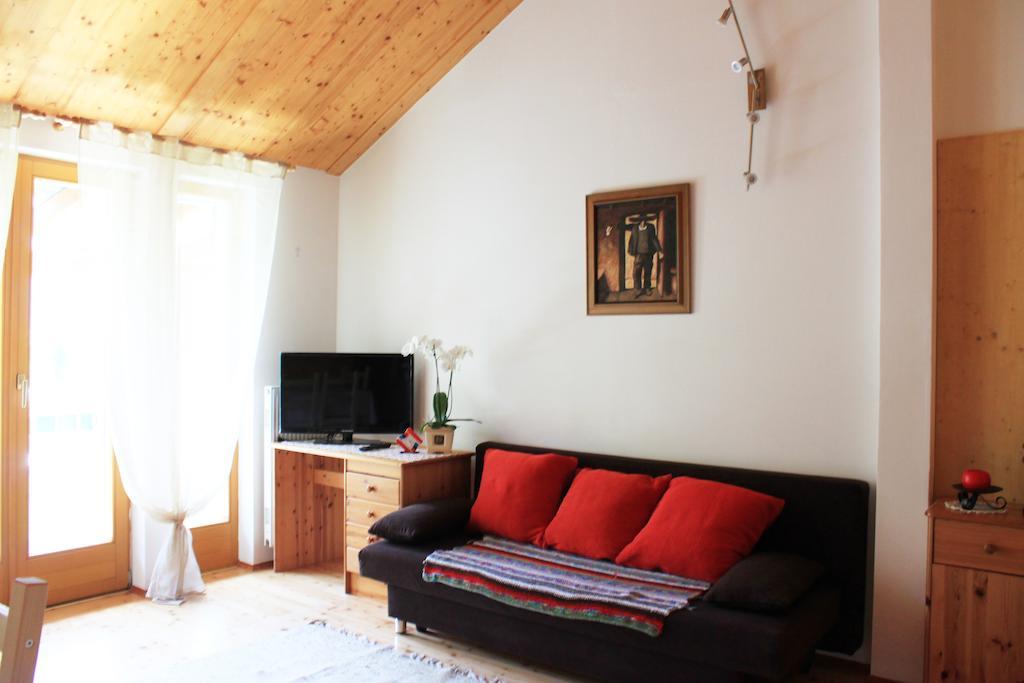 Apartmentshaus Dual -1 プレッセッガー・ゼー 部屋 写真